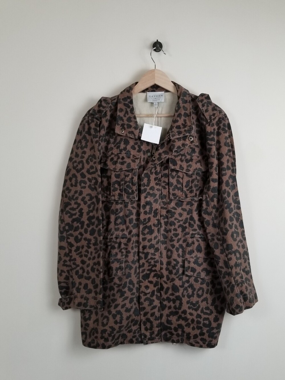 Hayden Leopard Print Denim Jacket Small Bust 43 NWT